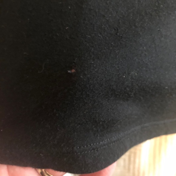 American Eagle 🦅 Long Sleeve Graphic T-shirt - Picture 4 of 7